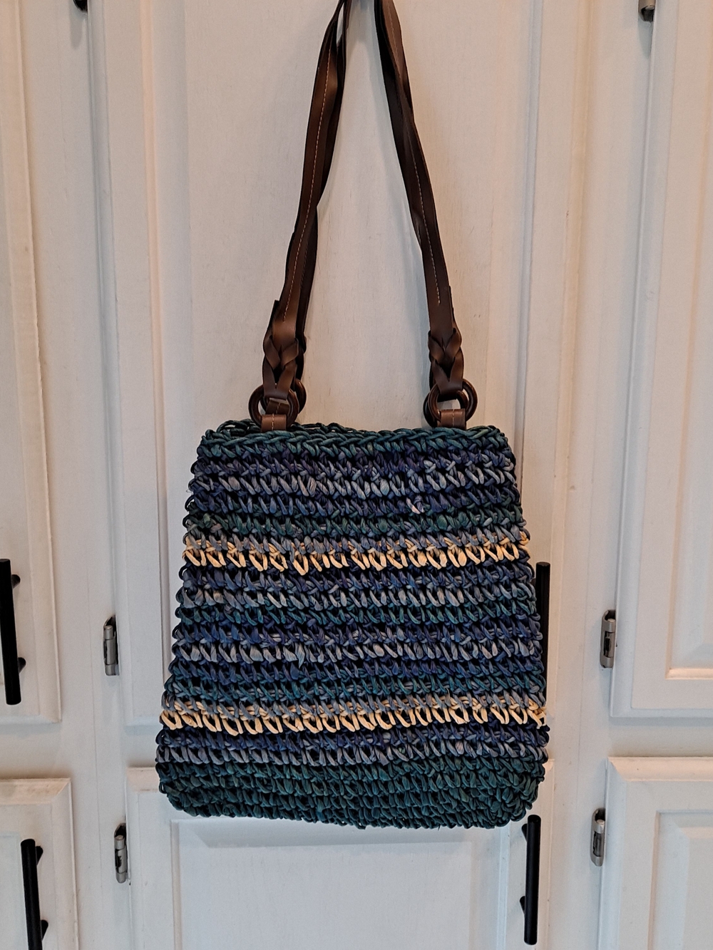 Vintage 70s Dyed Navy Teal Cream Woven Corn Husk Vegan Brown Trim Shoulder Bag